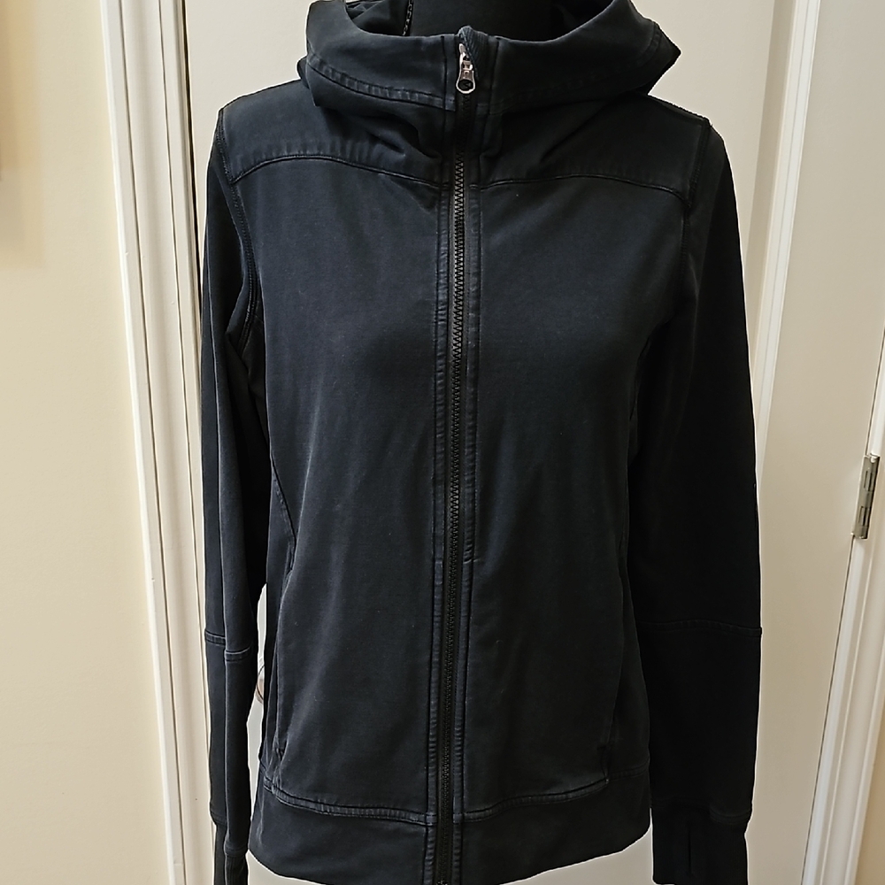 397. Lululemon Black Hoodie Jacket